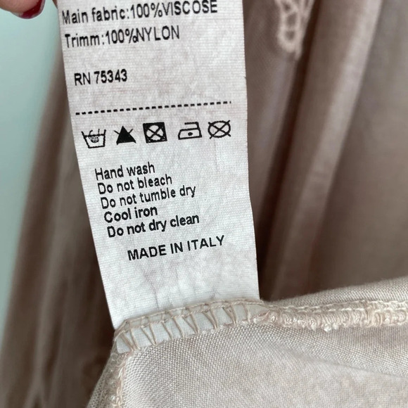 MADE IN ITALY Dusty Mauve Washed/Faded Cardigan with Lace Floral Overlay Size  L - Picture 7 of 9